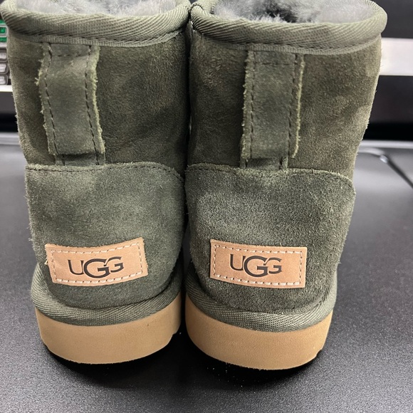 UGG Olive Green Suede Slip-On Boots - Picture 5 of 7